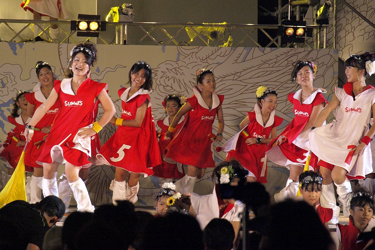 よさこい祭り 2026 桟敷席の予約・取り方｜追手筋の席種・料金・行き方